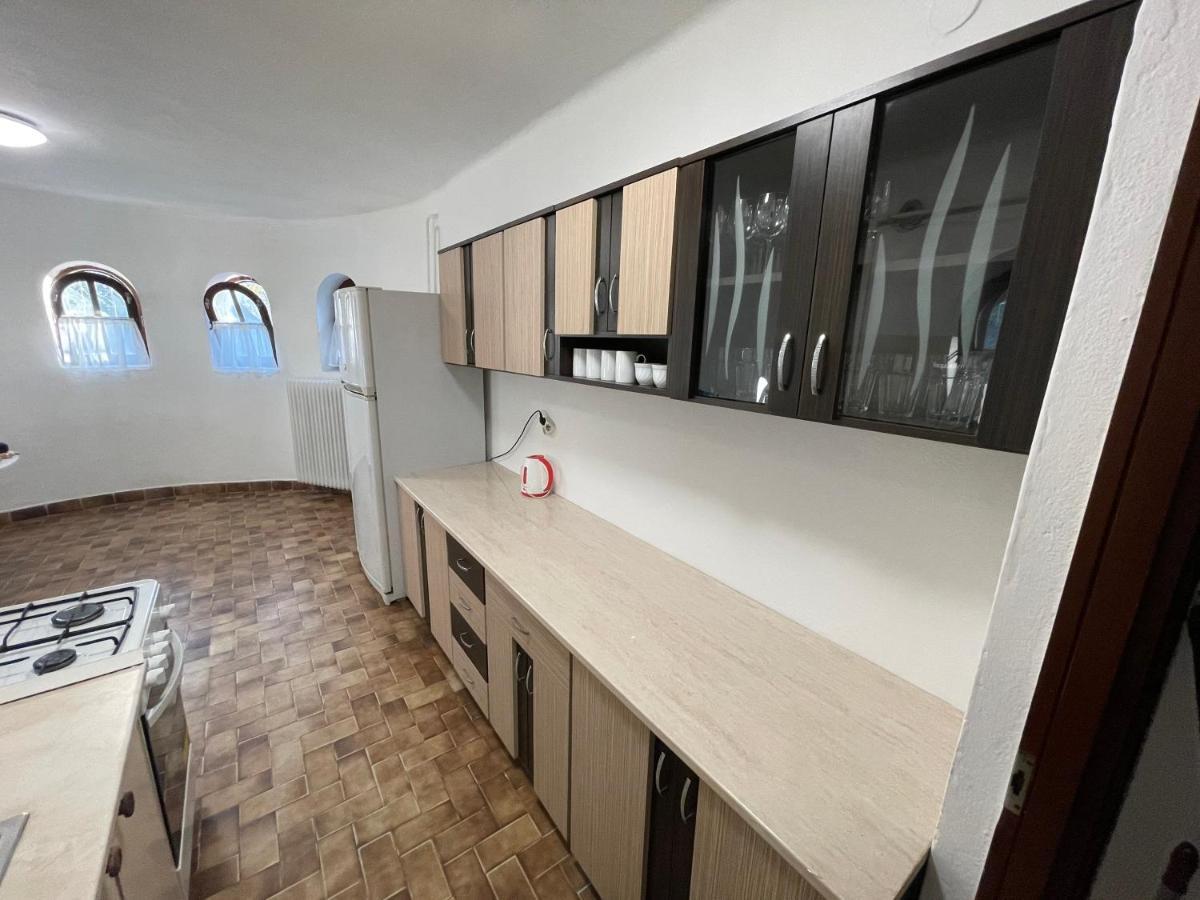 Szimpla Apartman Apartment Miskolc Exterior photo